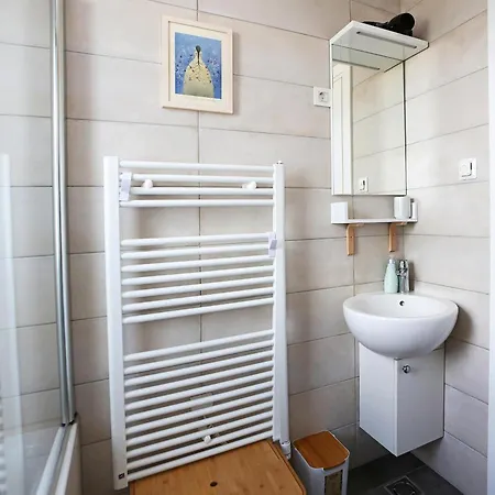 Camino With Parking Apartment *