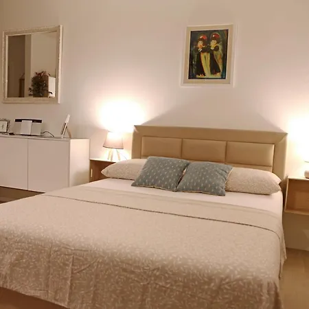 Camino With Parking Appartement